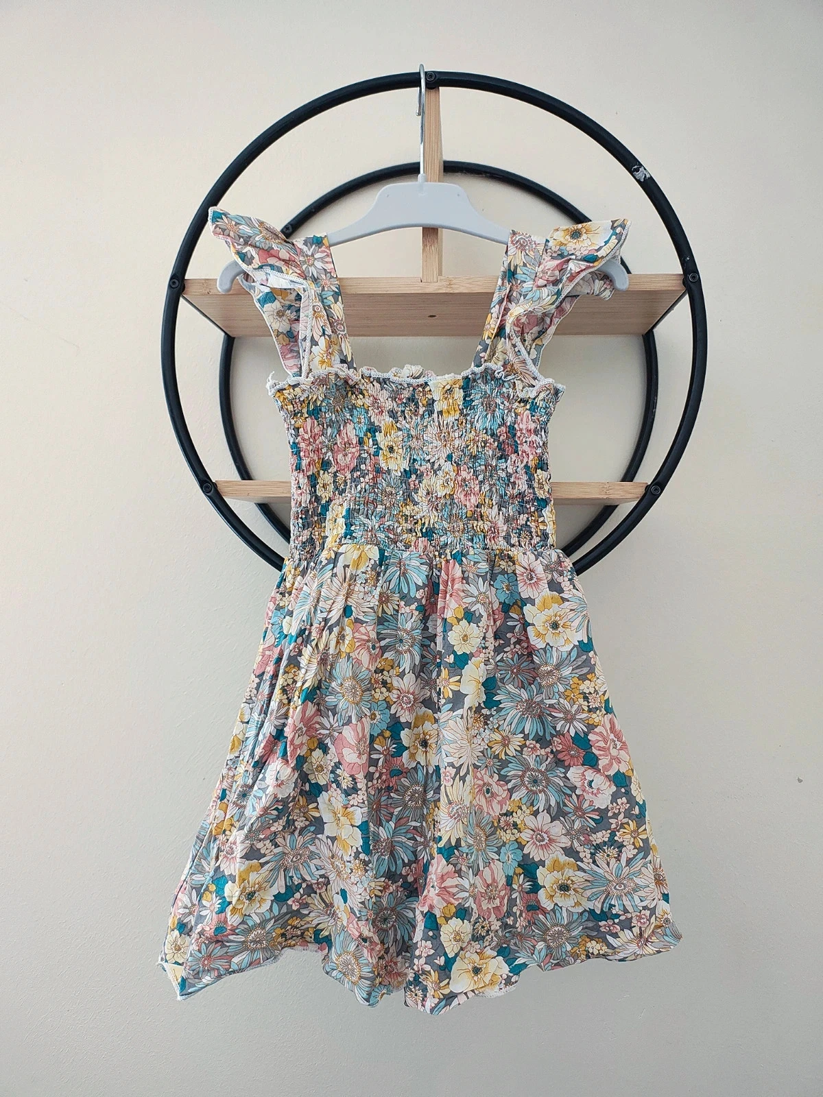 4 ans robe été ( étiquette coupée)
